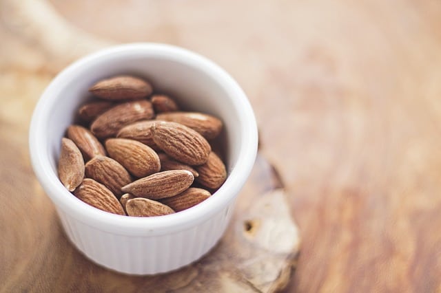 almond nut
