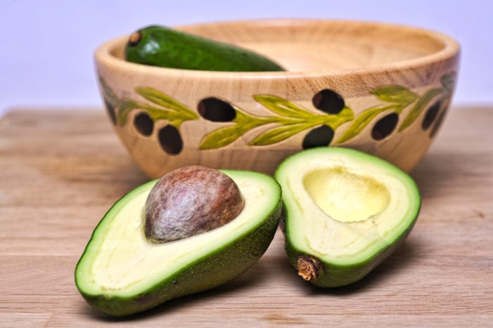the benefits of avocado oil for the skin