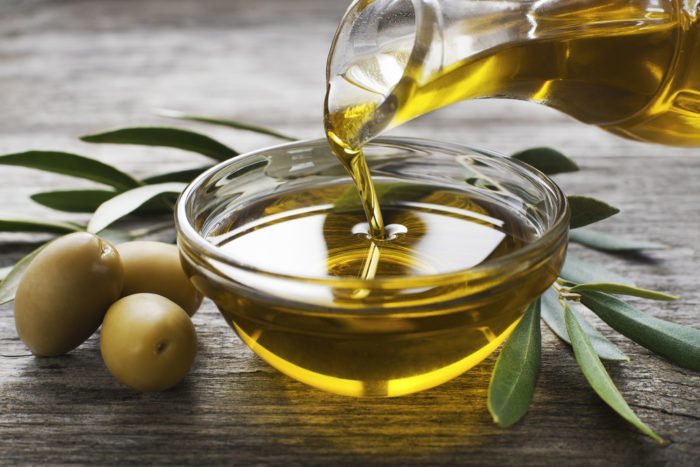 the benefits of olive oil for hair