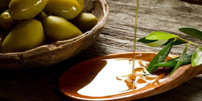 benefits of olive oil, olive oil for the face, the efficacy of olive oil the efficacy of olive oil, the benefits of olive oil for the face, the benefits of olive oil for hair