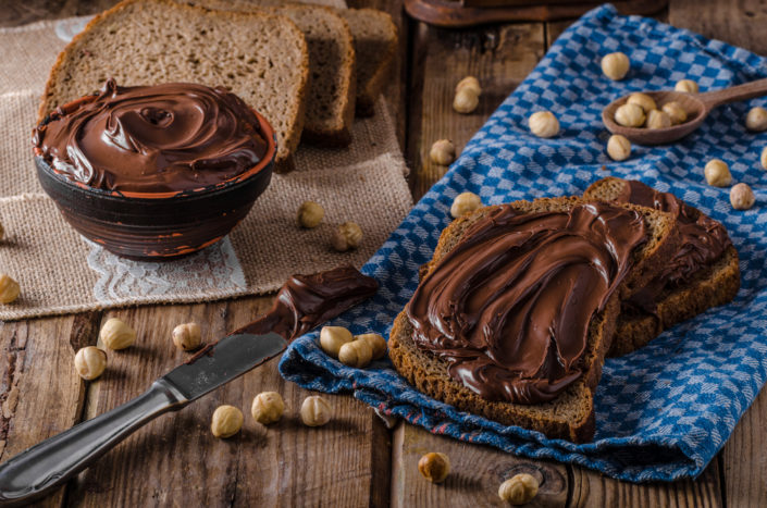 healthy chocolate peanut butter