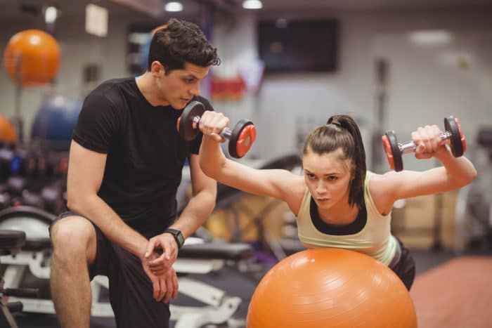 the benefits of personal trainers in the gym