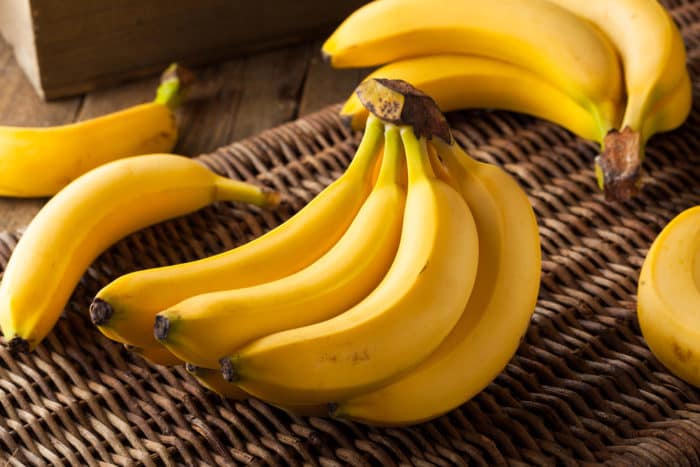 eating bananas can overcome constipation