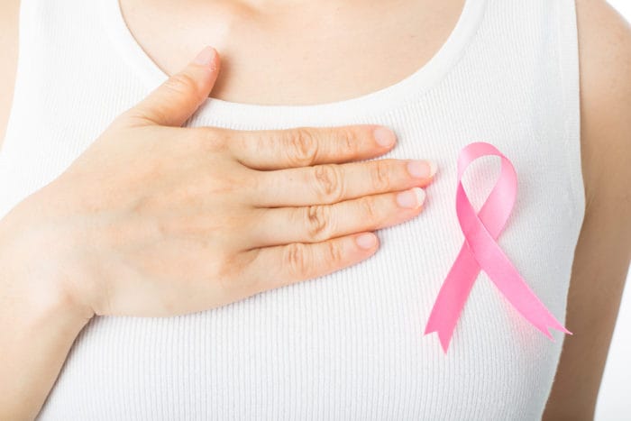the characteristics of breast cancer is the initial feature of breast cancer, a feature of breast cancer lumps, the cause of breast cancer, a feature of early-stage breast cancer